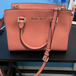 Michael Kors shoulder bag medium size purse